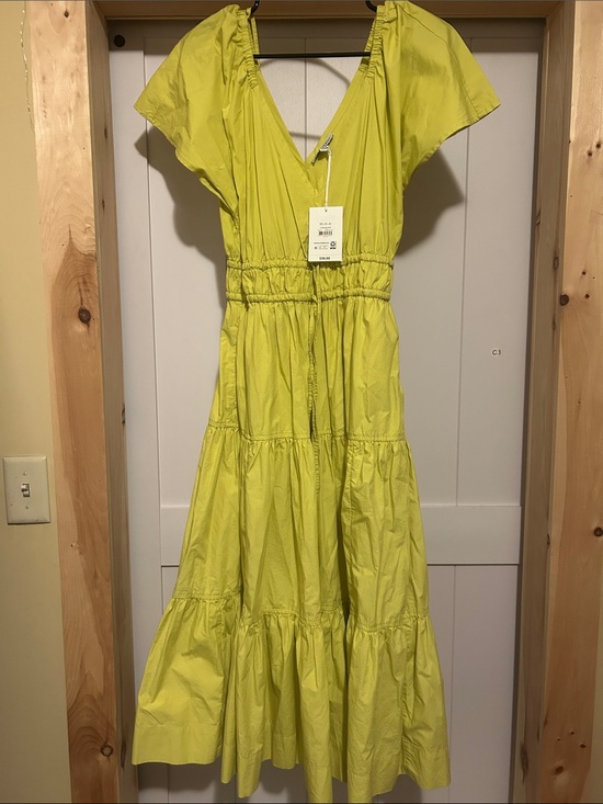 Free Assembly Dresses & Skirts - Yellow Tiered V-Neck Women's Dress